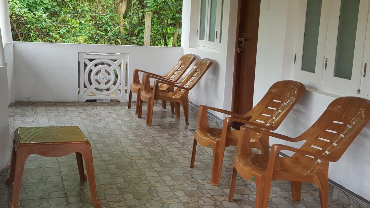Anura Home Stay Kalutara Exterior photo