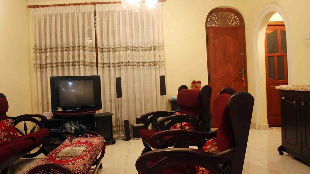 Anura Home Stay Kalutara Exterior photo